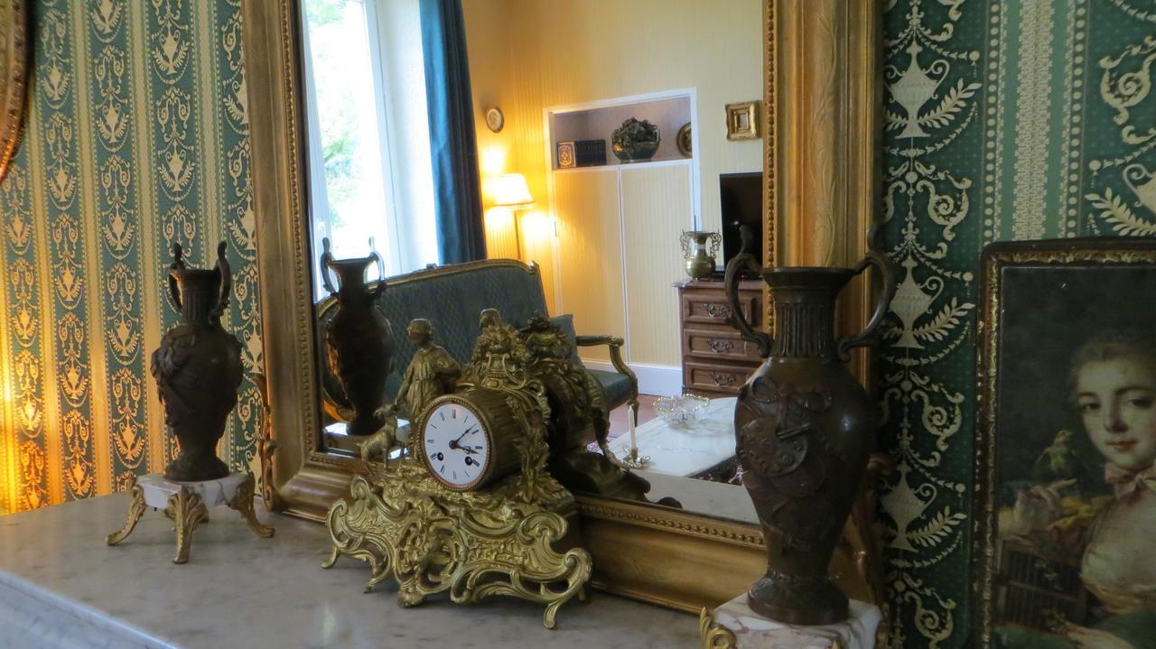 Le Bailli De Montsaugeon Quarto foto